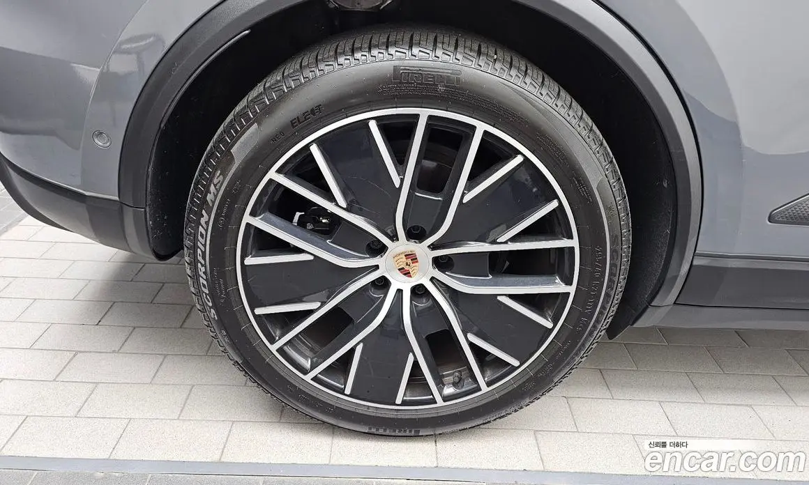 Porsche Macan 2025 0.2 автомат (гидро), фото 4 Porsche Macan 2025 0.2 автомат (гидро), фото 4