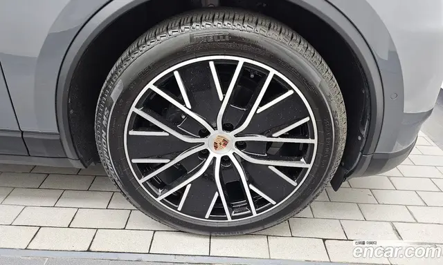 Porsche Macan 2025 0.2 автомат (гидро), миниатюра 6 Porsche Macan 2025 0.2 автомат (гидро), миниатюра 6