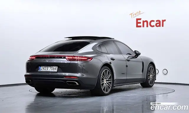 Porsche Panamera 2017 3.0 автомат (гидро), миниатюра 2 Porsche Panamera 2017 3.0 автомат (гидро), миниатюра 2