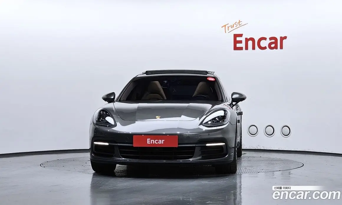 Porsche Panamera 2017 3.0 автомат (гидро), фото 3 Porsche Panamera 2017 3.0 автомат (гидро), фото 3