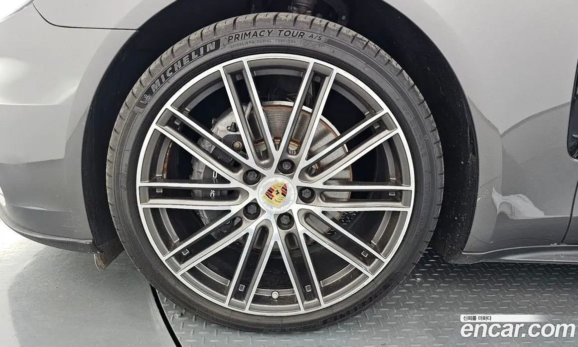 Porsche Panamera 2017 3.0 автомат (гидро), фото 5 Porsche Panamera 2017 3.0 автомат (гидро), фото 5