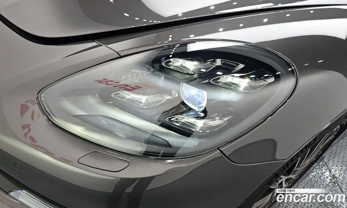 Porsche Panamera 2017 3.0 автомат (гидро), фото 8 Porsche Panamera 2017 3.0 автомат (гидро), фото 8