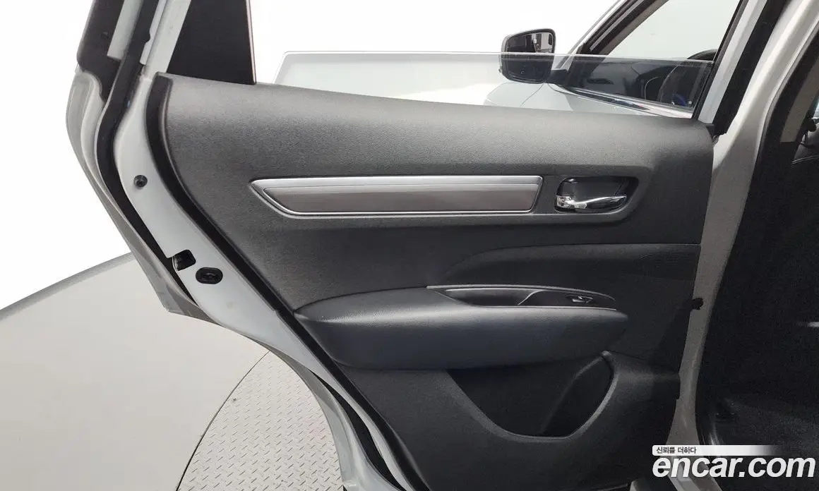 Renault (Samsung) QM6 2017 2.0 автомат (гидро), фото 15 Renault (Samsung) QM6 2017 2.0 автомат (гидро), фото 15