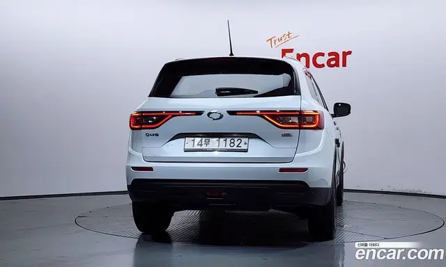 Renault (Samsung) QM6 2017 2.0 автомат (гидро), миниатюра 4 Renault (Samsung) QM6 2017 2.0 автомат (гидро), миниатюра 4