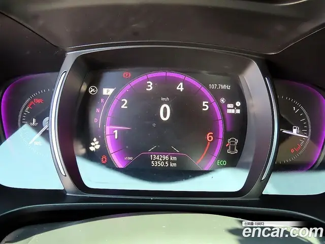 Renault (Samsung) QM6 2020 2.0 автомат (гидро), миниатюра 8 Renault (Samsung) QM6 2020 2.0 автомат (гидро), миниатюра 8