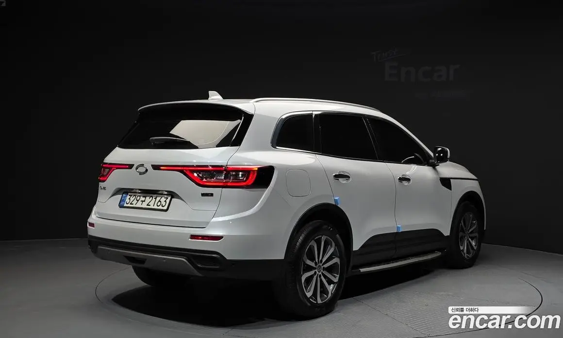 Renault (Samsung) QM6 2021 2.0 автомат (гидро), фото 2 Renault (Samsung) QM6 2021 2.0 автомат (гидро), фото 2