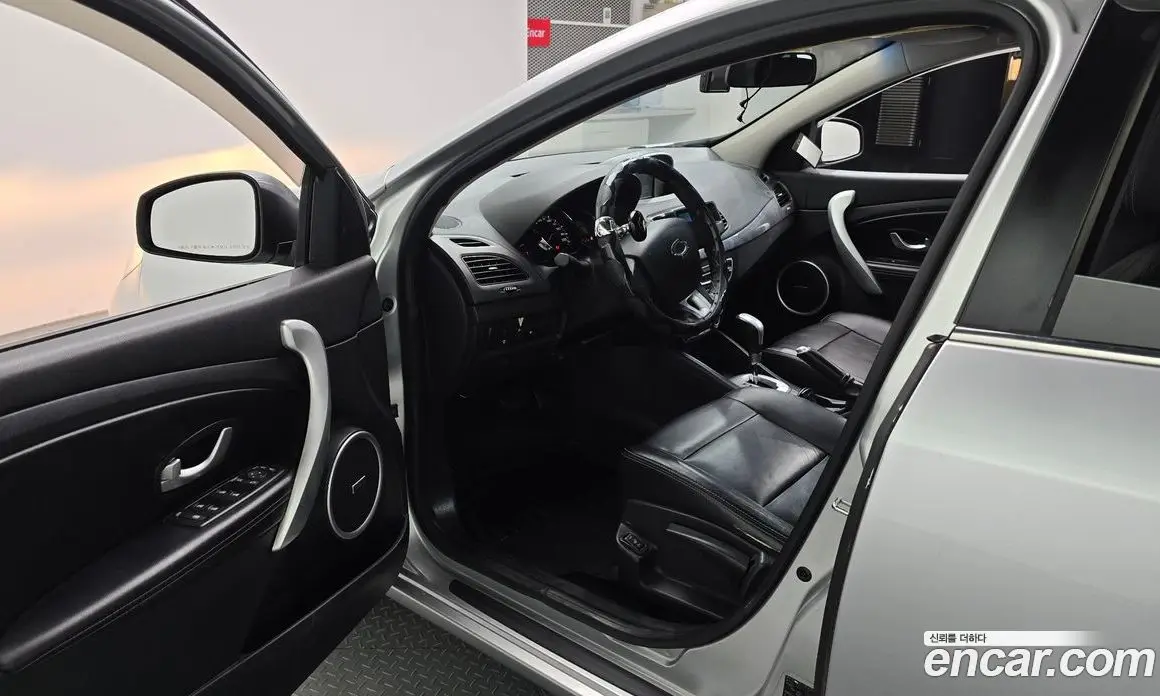Renault (Samsung) SM3 2011 1.6 автомат (гидро), фото 13 Renault (Samsung) SM3 2011 1.6 автомат (гидро), фото 13