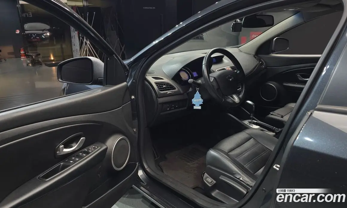 Renault (Samsung) SM3 2013 1.6 автомат (гидро), фото 10 Renault (Samsung) SM3 2013 1.6 автомат (гидро), фото 10