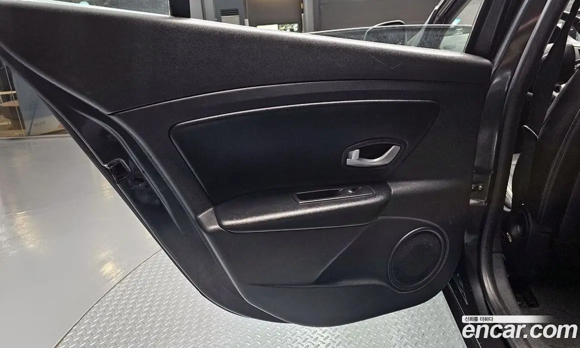 Renault (Samsung) SM3 2014 автомат (гидро), фото 15 Renault (Samsung) SM3 2014 автомат (гидро), фото 15