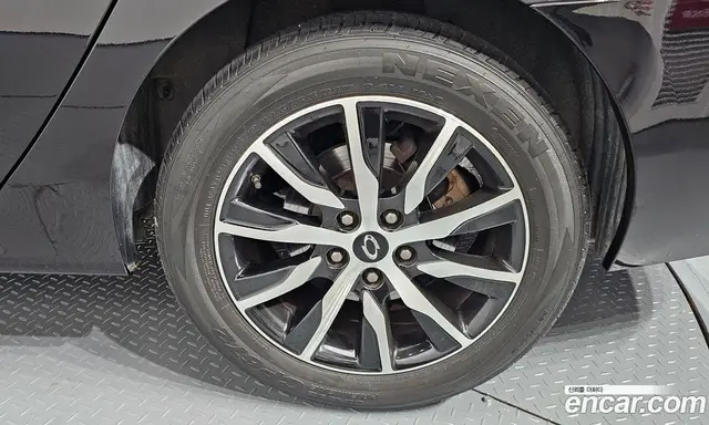 Renault (Samsung) SM5 2017 2.0 автомат (гидро), миниатюра 6 Renault (Samsung) SM5 2017 2.0 автомат (гидро), миниатюра 6