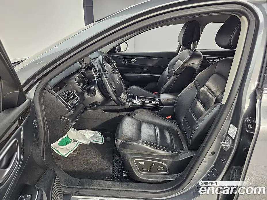 Renault (Samsung) SM6 2016 2.0 автомат (гидро), фото 8 Renault (Samsung) SM6 2016 2.0 автомат (гидро), фото 8