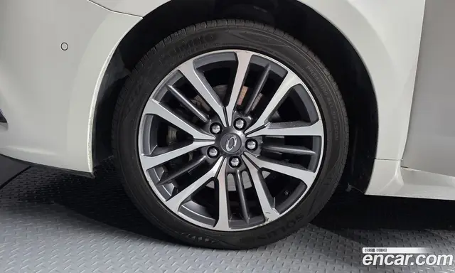 Renault (Samsung) SM7 2017 3.5 автомат (гидро), миниатюра 5 Renault (Samsung) SM7 2017 3.5 автомат (гидро), миниатюра 5