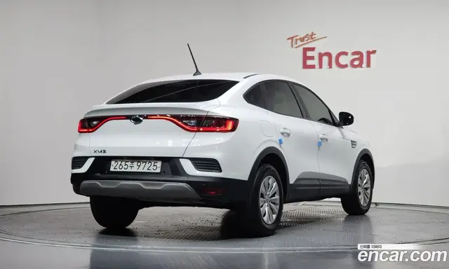 Renault (Samsung) XM3 2023 1.6 автомат (гидро), миниатюра 2