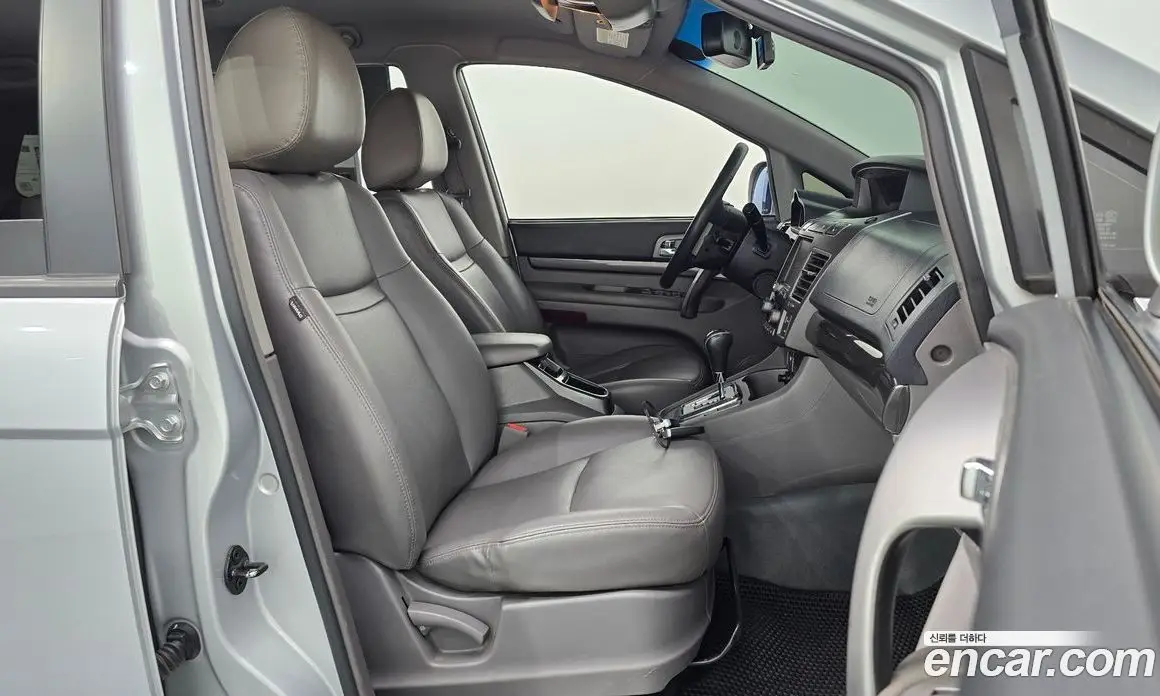 SsangYong Korando 2014 2.0 автомат (гидро), фото 16 SsangYong Korando 2014 2.0 автомат (гидро), фото 16