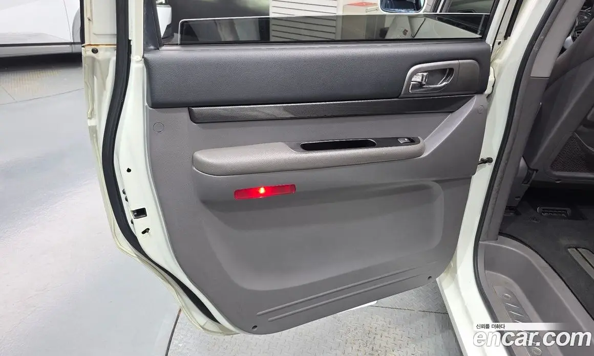 SsangYong Korando 2015 2.0 автомат (гидро), фото 15