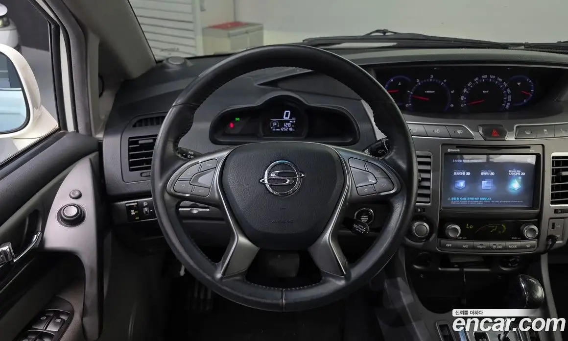 SsangYong Korando 2015 2.0 автомат (гидро), фото 19