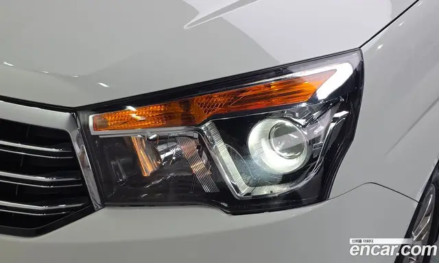 SsangYong Korando 2015 2.0 автомат (гидро), миниатюра 8