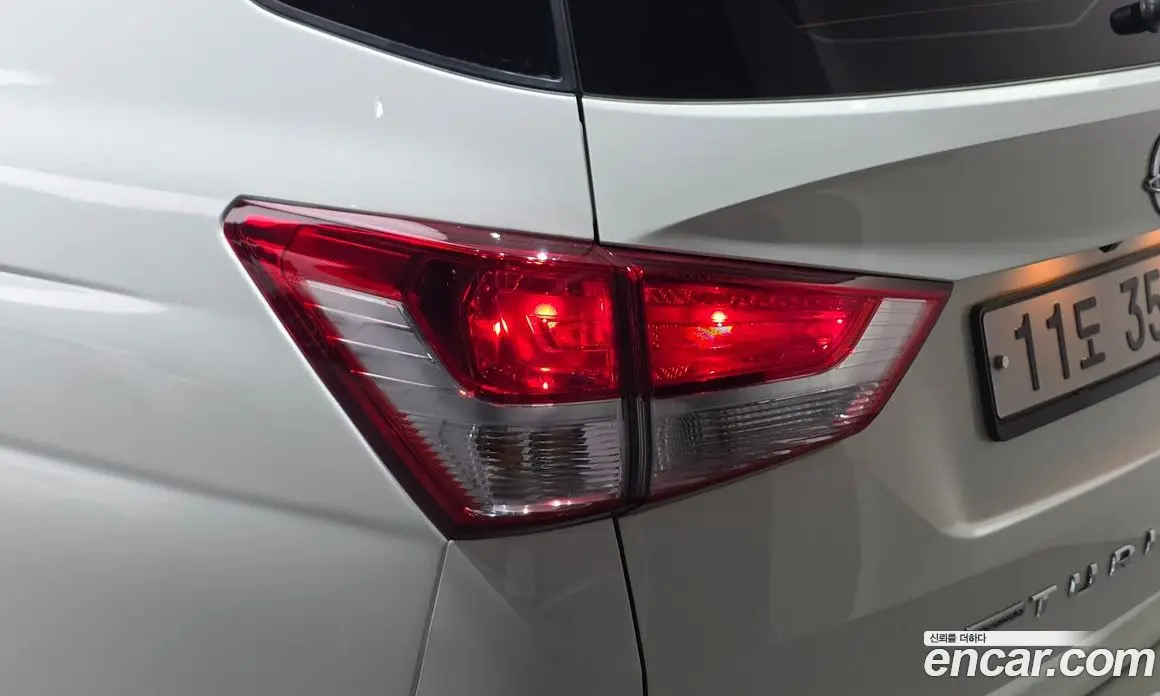 SsangYong Korando 2015 2.0 автомат (гидро), фото 9