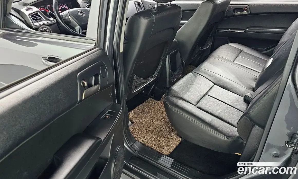SsangYong Korando 2016 2.0 автомат (гидро), фото 11