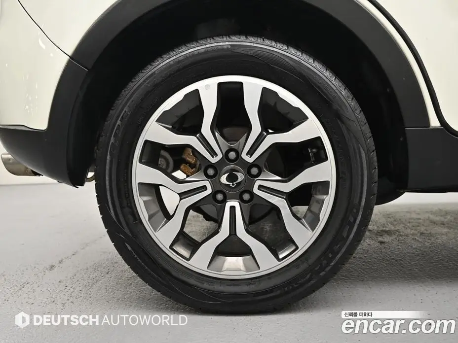 SsangYong Korando 2016 2.2 автомат (гидро), фото 5 SsangYong Korando 2016 2.2 автомат (гидро), фото 5