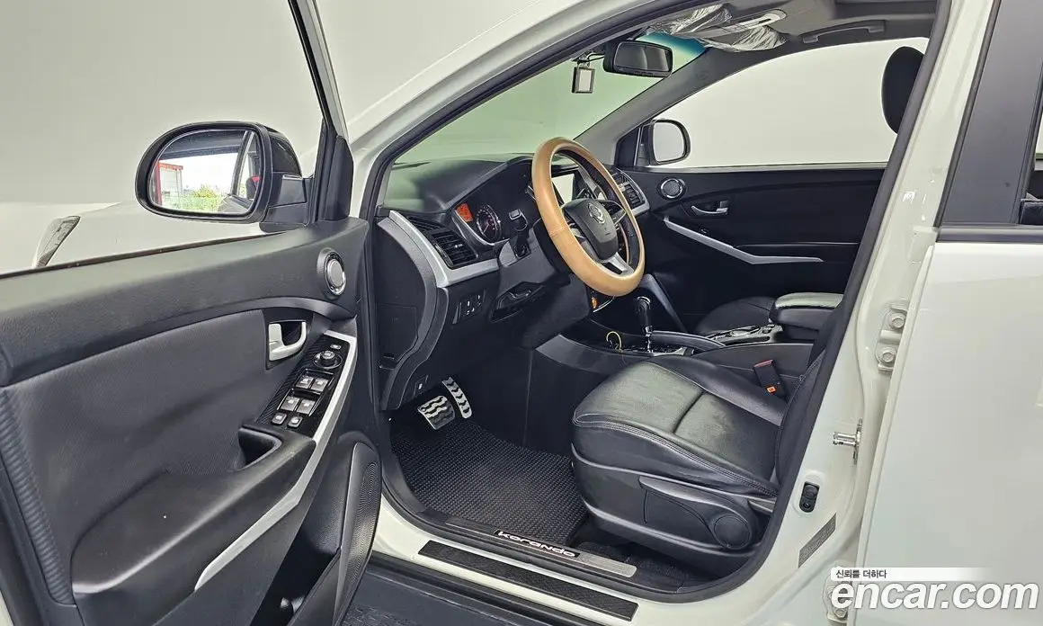 SsangYong Korando 2017 2.2 автомат (гидро), фото 13