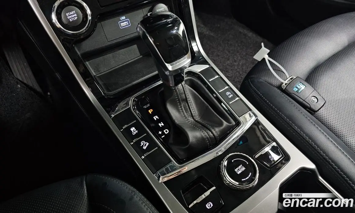 SsangYong Korando 2019 1.6 автомат (гидро), фото 12