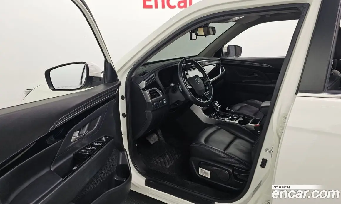 SsangYong Korando 2019 1.6 автомат (гидро), фото 13