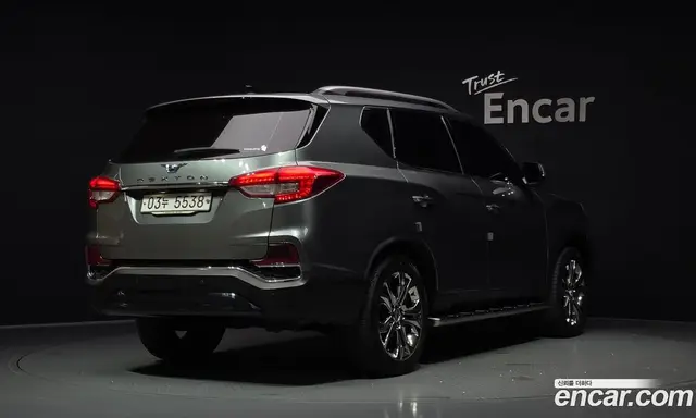 SsangYong Rexton 2017 2.2 автомат (гидро), миниатюра 2