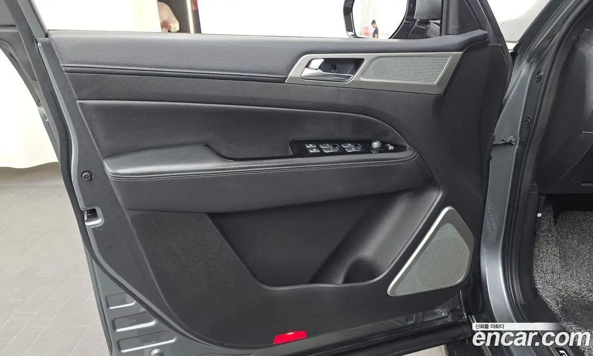 SsangYong Rexton 2017 2.2 автомат (гидро), фото 14