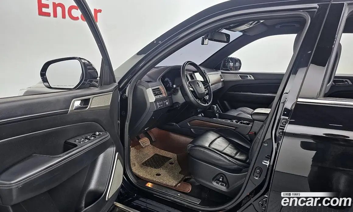 SsangYong Rexton 2018 2.2 автомат (гидро), фото 13 SsangYong Rexton 2018 2.2 автомат (гидро), фото 13
