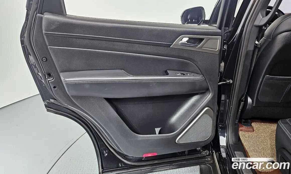 SsangYong Rexton 2018 2.2 автомат (гидро), фото 15 SsangYong Rexton 2018 2.2 автомат (гидро), фото 15