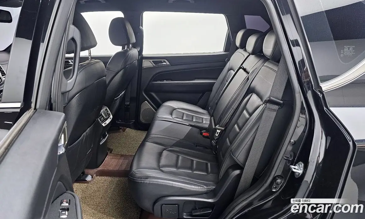 SsangYong Rexton 2018 2.2 автомат (гидро), фото 16 SsangYong Rexton 2018 2.2 автомат (гидро), фото 16