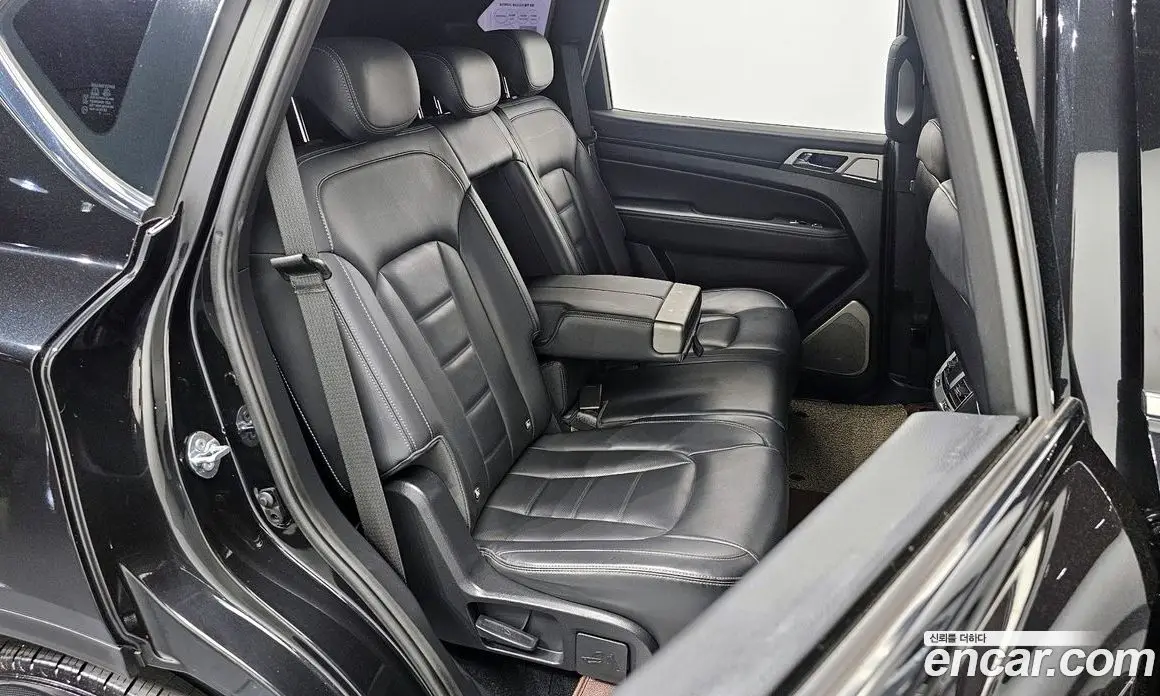 SsangYong Rexton 2018 2.2 автомат (гидро), фото 17 SsangYong Rexton 2018 2.2 автомат (гидро), фото 17