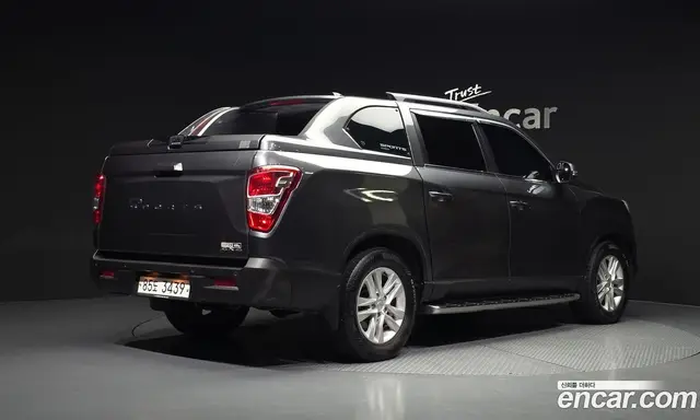 SsangYong Rexton 2018 2.2 автомат (гидро), миниатюра 2 SsangYong Rexton 2018 2.2 автомат (гидро), миниатюра 2