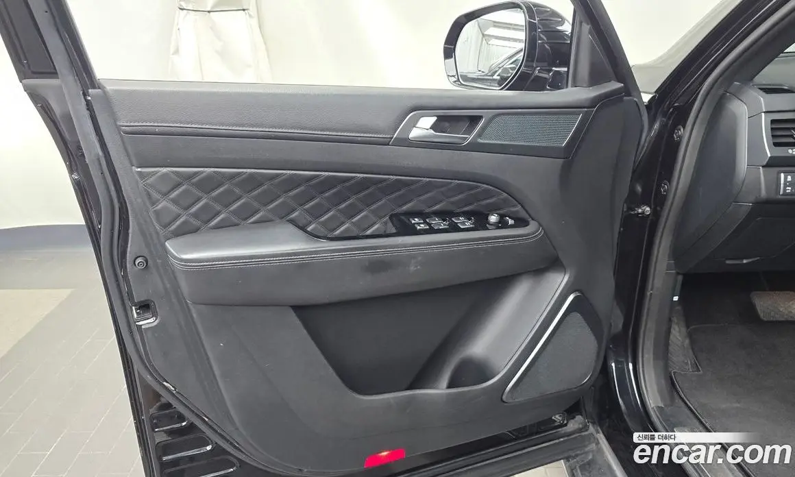 SsangYong Rexton 2020 2.2 автомат (гидро), фото 14 SsangYong Rexton 2020 2.2 автомат (гидро), фото 14