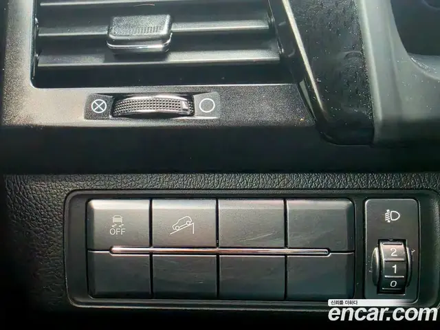 SsangYong Rexton 2021 2.2 автомат (гидро), миниатюра 9