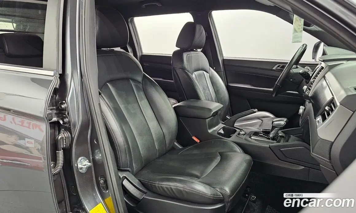 SsangYong Rexton 2022 2.2 автомат (гидро), фото 16 SsangYong Rexton 2022 2.2 автомат (гидро), фото 16