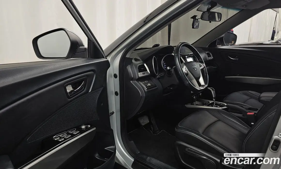 SsangYong TIBOLI 2015 1.6 автомат (гидро), фото 13