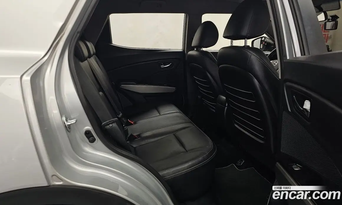 SsangYong TIBOLI 2015 1.6 автомат (гидро), фото 18