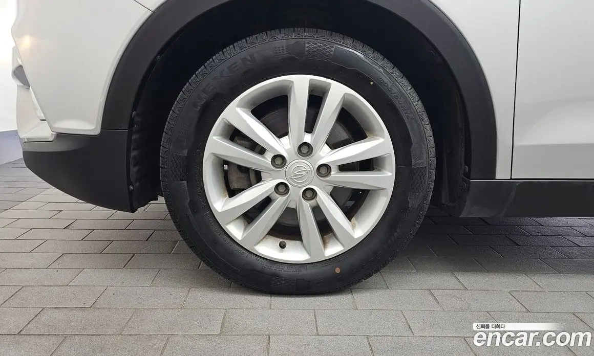 SsangYong TIBOLI 2015 1.6 автомат (гидро), фото 5
