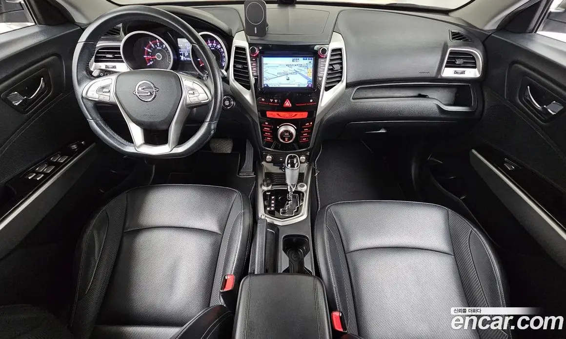 SsangYong TIBOLI 2015 1.6 автомат (гидро), фото 10