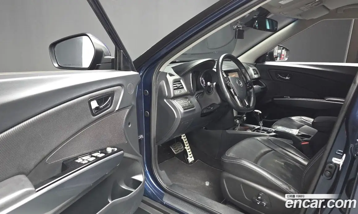 SsangYong TIBOLI 2017 1.6 автомат (гидро), фото 17