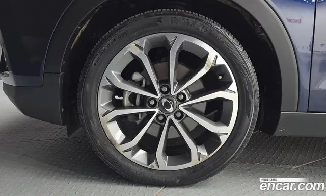 SsangYong TIBOLI 2017 1.6 автомат (гидро), миниатюра 5
