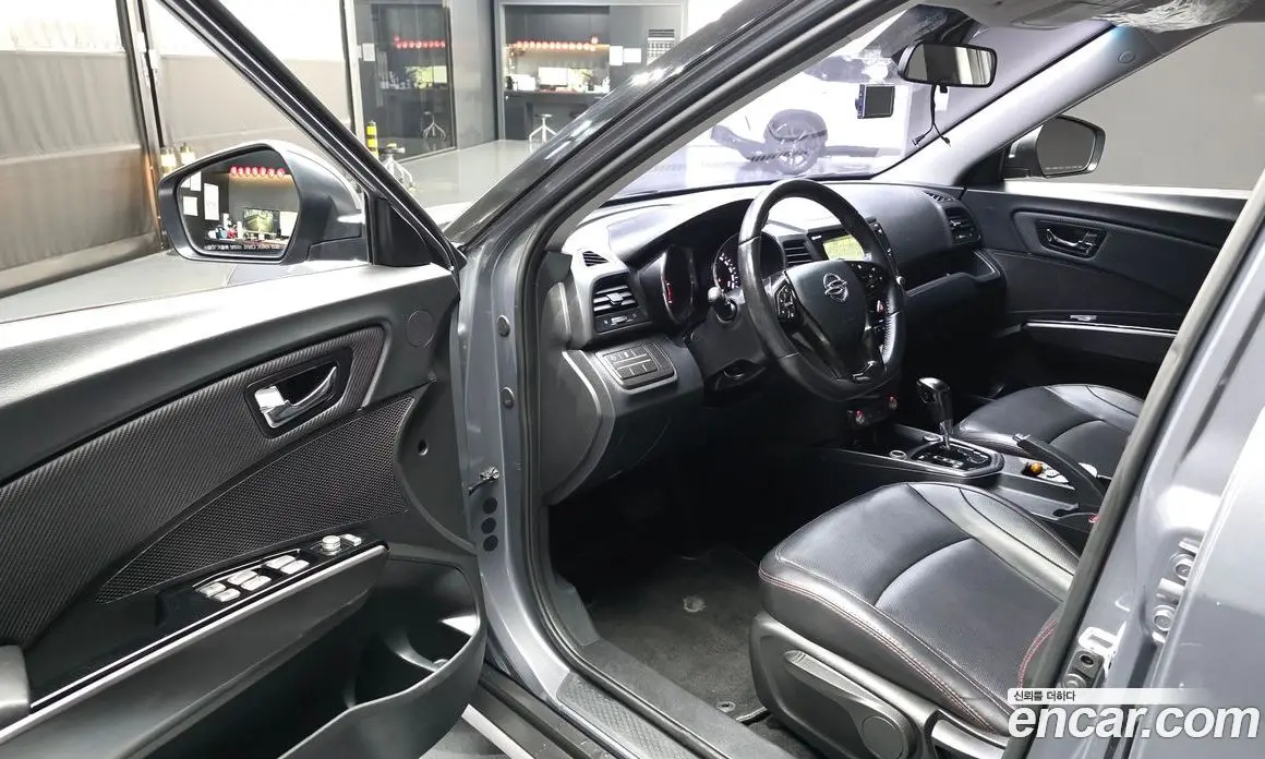 SsangYong TIBOLI 2017 1.6 автомат (гидро), фото 13