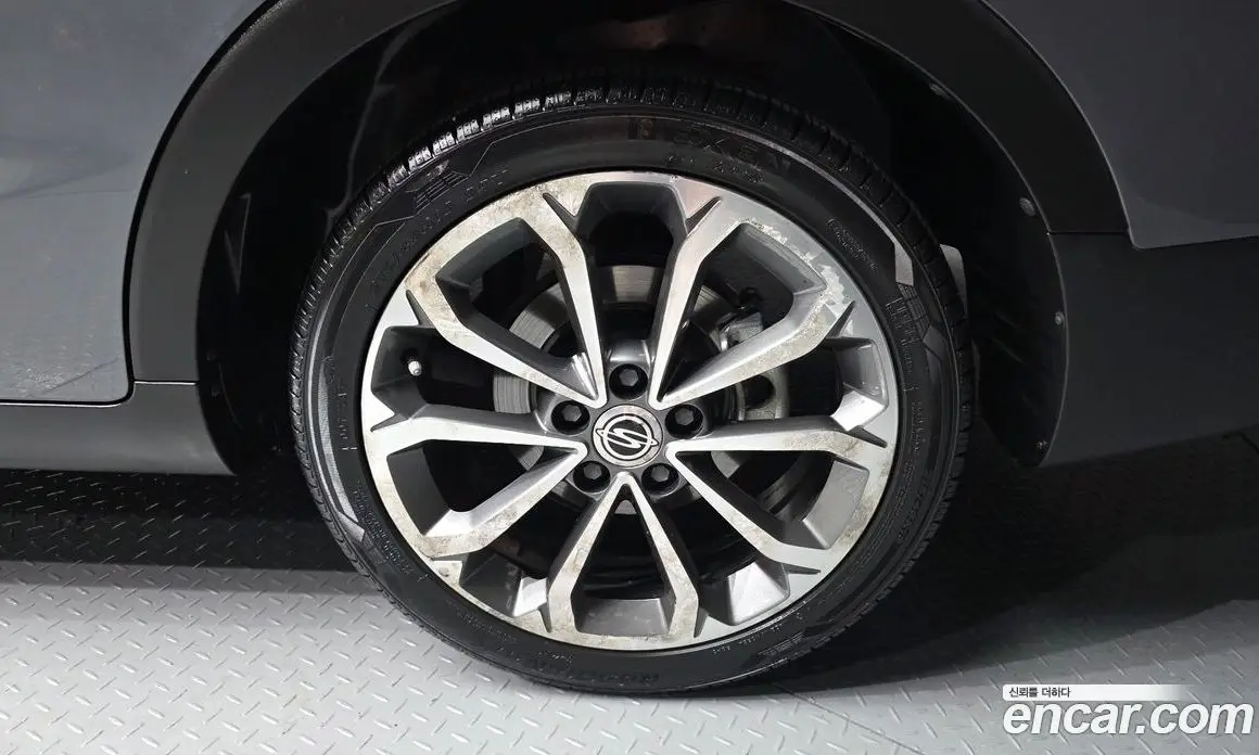 SsangYong TIBOLI 2017 1.6 автомат (гидро), фото 5