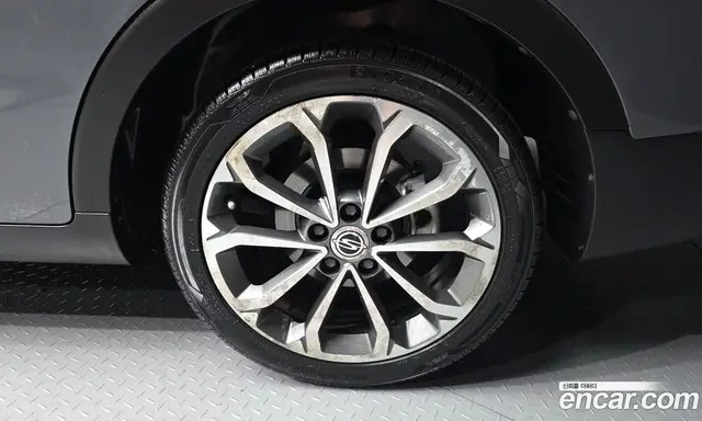 SsangYong TIBOLI 2017 1.6 автомат (гидро), миниатюра 5