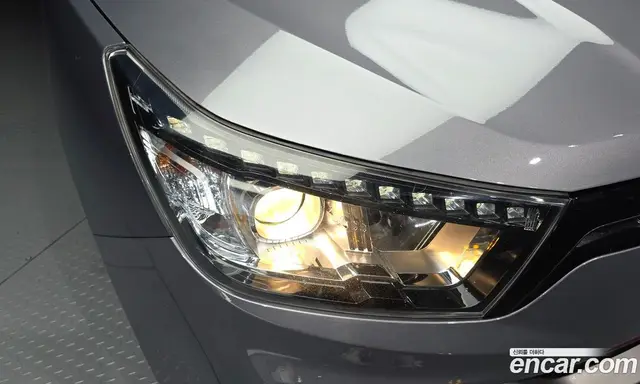 SsangYong TIBOLI 2017 1.6 автомат (гидро), миниатюра 8