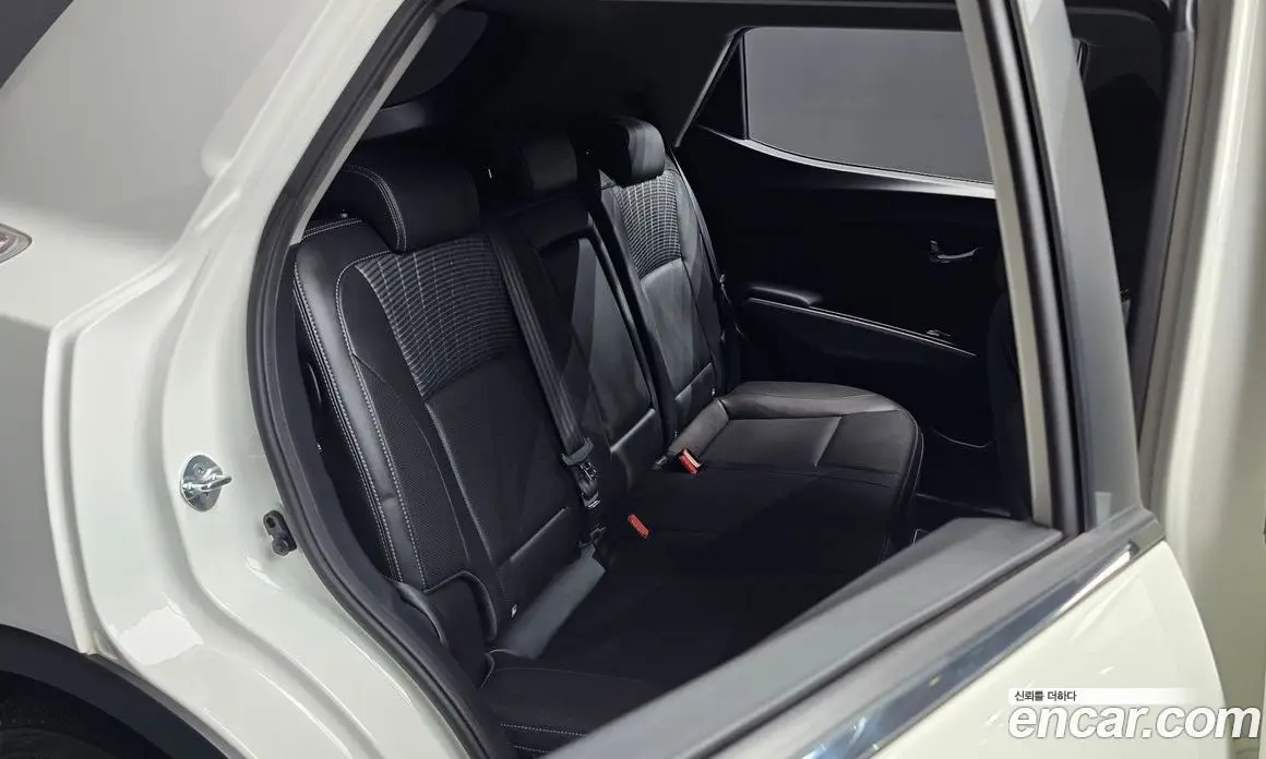 SsangYong TIBOLI 2018 1.6 автомат (гидро), фото 18