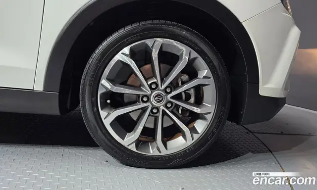 SsangYong TIBOLI 2018 1.6 автомат (гидро), миниатюра 7