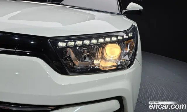 SsangYong TIBOLI 2018 1.6 автомат (гидро), миниатюра 8